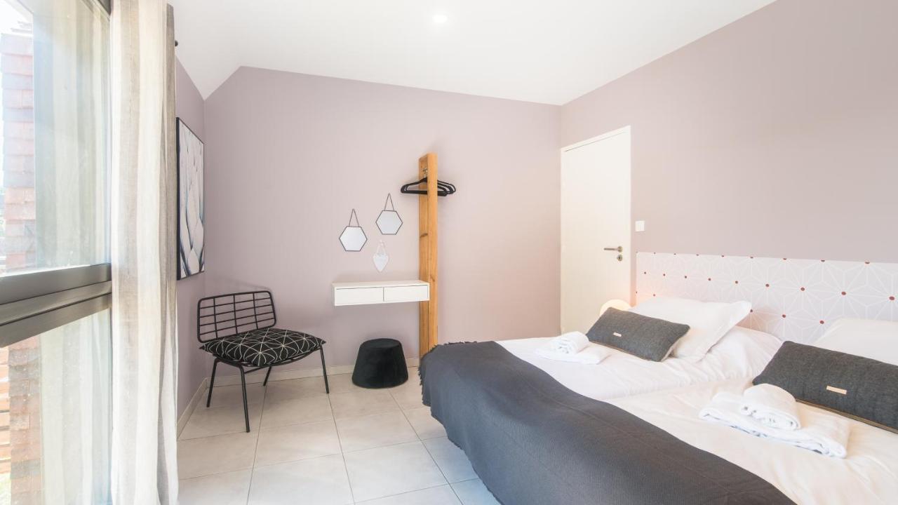 Villa Spacieuse Avec Jacuzzi Privatif Sarlat-la-Canéda Exterior foto